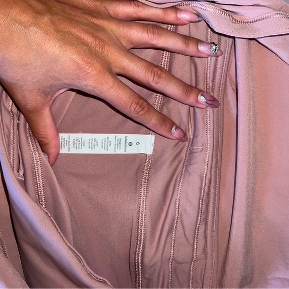 Lululemon play off the pleats skirt size 6 - Picture 5 of 5